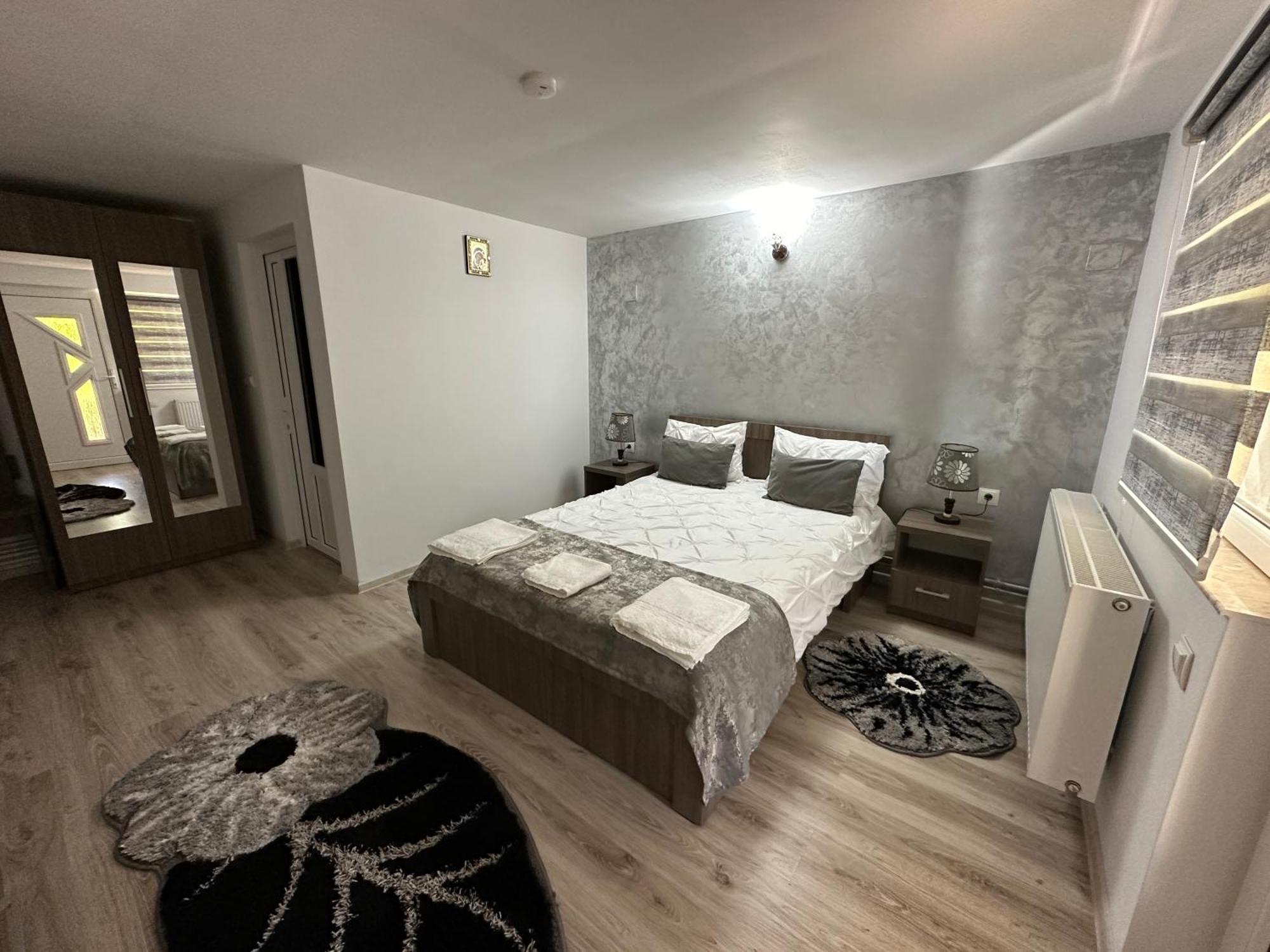 Hotel Casa Antonia Chiscau Esterno foto